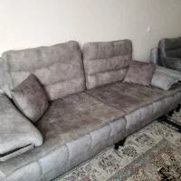 مبل راحتی. تخت خوابشو. 3 تا 3 نفره. نو.رنگ چرک تاب|مبلمان خانگی و میز عسلی|اندیشه, اندیشه فاز ۲|دیوار