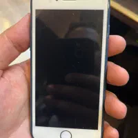 اپل iPhone 6 با حافظهٔ ۶۴ گیگابایت