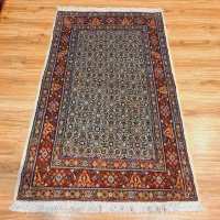 ذرع و نیم دستباف بیرجند زمینه کرم