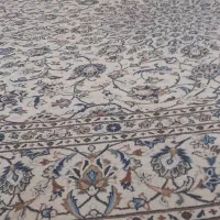 فرش دست بافت ۱۲ متری نایین کار کرده