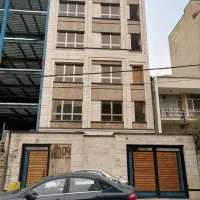 مترو-قلهک-200متر-کلنگی-با-جواز-4طبقه