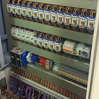 اجرای تخصصی شبکه، دوربین مداربسته و برق صنعتی