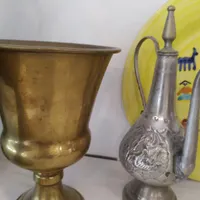 وسایل قدیمی عتیغه به صورت یکجا یا دانه ای|کلکسیون اشیاء عتیقه|بهار, |دیوار