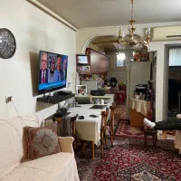 شریعتی-پلیس-ادیبی-55متر-تکواحدی-با-حیاط