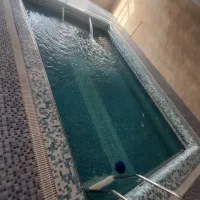 باغ استخر داخل آب گرم عسکریه جهت تولدومهمانی|اجارهٔ کوتاه‌مدت ویلا و باغ|مشهد, میان ولایت|دیوار