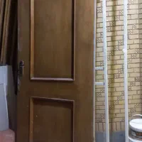 درب و کمد چوبی اتاق