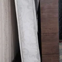 تخت خواب دو نفره همراه با تشک|تخت و سرویس خواب|مسجد سلیمان, |دیوار