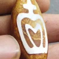 مهره های کهنه و قدیمی