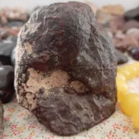 شهاب سنگ.. یشم.. زمرد|کلکسیون اشیاء عتیقه|تفت, |دیوار