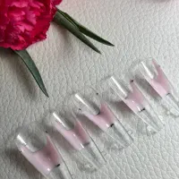 آموزش کاشت ناخن رایگان