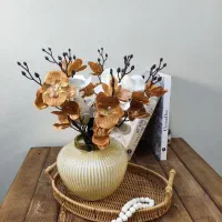 گل مصنوعی ارکیده و آلستر