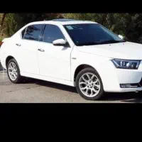 دنا پلاس بیرنگ ولی شاسی عقب سمت راست ضربه داره