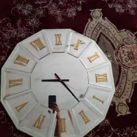 ساعت دیواری شیشه ایی