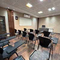 اجاره کلاس و دفتر جلسات اشتراکی و برگزاری وبینار|اجارهٔ کوتاهمدت دفتر کار و فضای آموزشی|تهران, میرداماد|دیوار