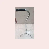 عصا سه پایه فلزی با قابلیت تنظیم ارتفاع
