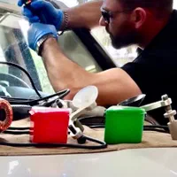 ترمیم ترک و سنگ خوردگی شیشه خودرو