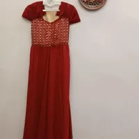 تعدادی لباس دخترانه در حد نو250ت|کفش و لباس بچه|بندرعباس, |دیوار