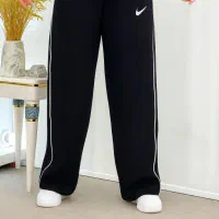 شلوار بغل خط دار