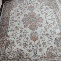 فرش ماشینی ۱۲متری و کناره ۴متری