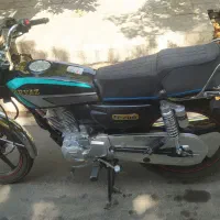 موتور سیکلت 200