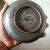 بشقاب مسی قاجاری پیاله برنجی قدیمی|کلکسیون اشیاء عتیقه|نیشابور, خط کاشمر|دیوار