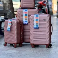 چمدان مسافرتی با قیمتی مناسب و تضمین کیفیت|کیف، کفش، کمربند|پاکدشت, پاکدشت (مامازند)|دیوار