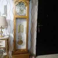 ساعت ایستاده