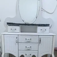 ست میز توالت و کتابخانه و تخت سلطنتی