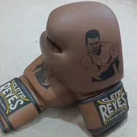 دستکش بوکس چرم اصل از برند Reyes