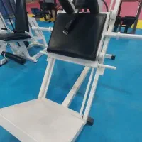 دستگاهای بدنسازی  و  دمبل یکجا به فروش می‌رسد|تجهیزات ورزشی|یزد, |دیوار