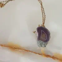 گردنبند عقیق سوسنی بنفش اصل