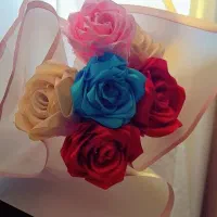 شش تاشاخه گل دسته گل40000تومان
