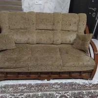 فروش مبلمان ۷ نفره و میز ناهارخوری خوری ۶ نفره