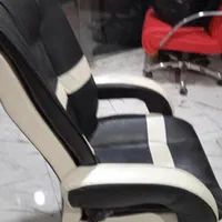 تعمیرات انواع صندلی اداری و خانگی