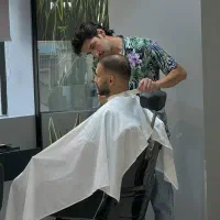 اجاره صندلی آرایشگاه مردانه