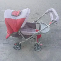 کالسکه بچه سالم تمیز