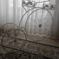 پایه گلدان وگل طبیعی