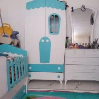 تخت و کمد و میز آرایش