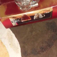 یک بسته لیوان فروشی هست نو هست بخدا معاوضه دارم