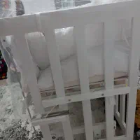 تخت و گهواره کنار مادر|تخت و صندلی بچه|چالوس, |دیوار