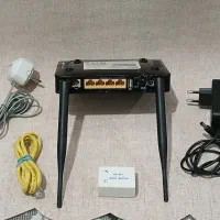 مودم دوآنتن چهار پورت اصلی فلش خور|مودم و تجهیزات شبکه|همدان, |دیوار