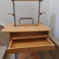میز کامپیوتر