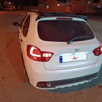 کوئیکRسفید مشکی