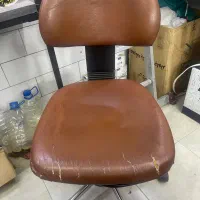 دو عدد صندلی چرخ دار|مبلمان اداری|مراغه, |دیوار