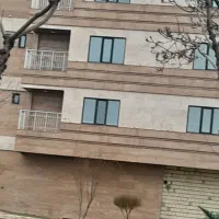 خدمتکار خانم