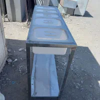میز بنماری تمام استیل تمیز وسالم در حد نو