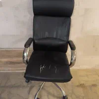 صندلی بسیار راحت|صندلی و نیمکت|مشهد, دانشجو|دیوار