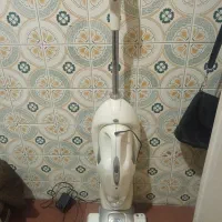 یک عدد جارو شارژی دسته دار کارکرده|جاروبرقی، جارو شارژی، بخارشو|تهران, شهرک ولیعصر شمالی|دیوار
