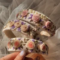 تل های گلدوزی شده ی کلاسیک و خاص