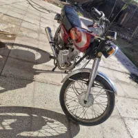 موتور تازه تعمیر اکثروسیلاش فابریک هست